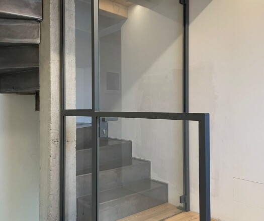 porta parapetto metallo vetro (2)